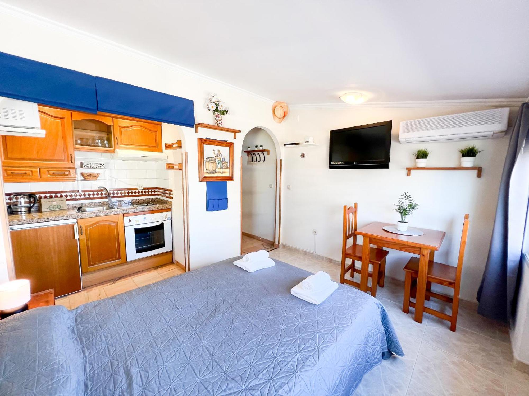 Carihuela Beach, Club San Antonio, Torremolinos Malaga Bagian luar foto