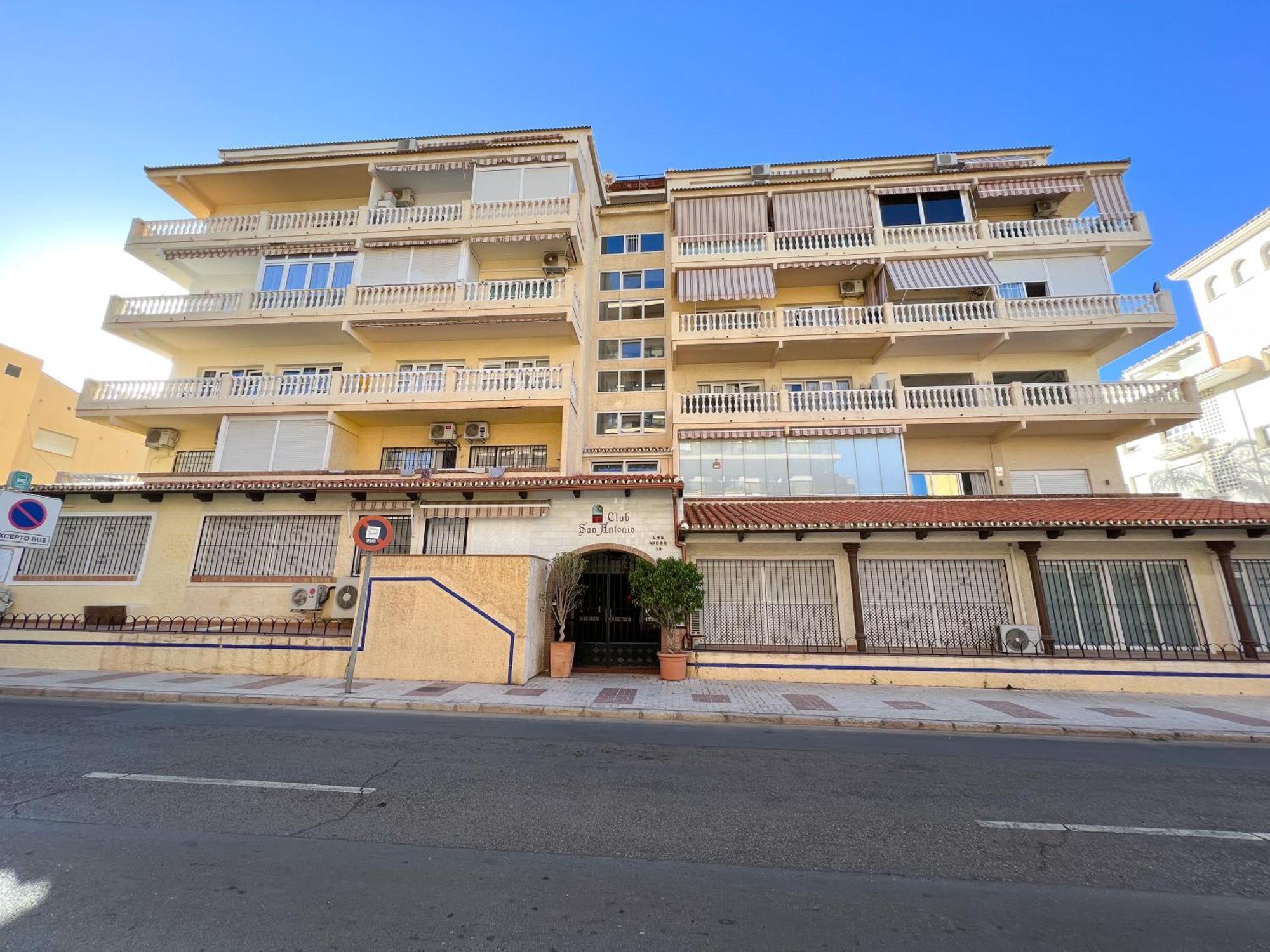 Carihuela Beach, Club San Antonio, Torremolinos Malaga Bagian luar foto